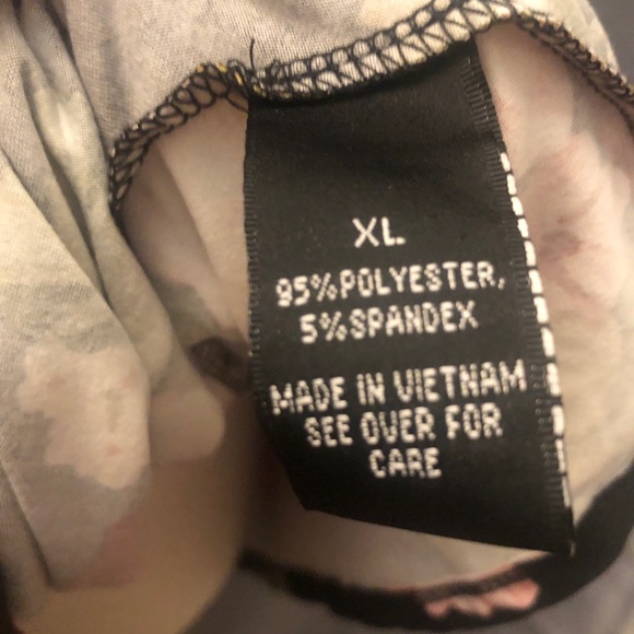 IZ Byer faux wrap rose dress . Size XL. Euc - Picture 8 of 10